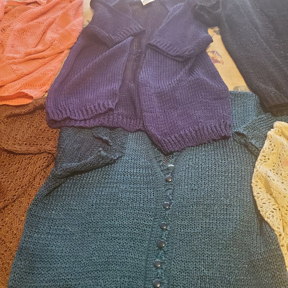 Sweaters - Picture 3 of 6
